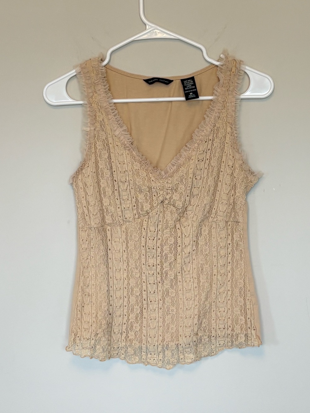 New York & Company Beige Lace Trim Tank Top V-Neck Cotton Blend Size M